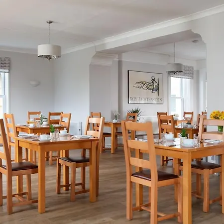 Affittacamere Gyllyngvase House 4*